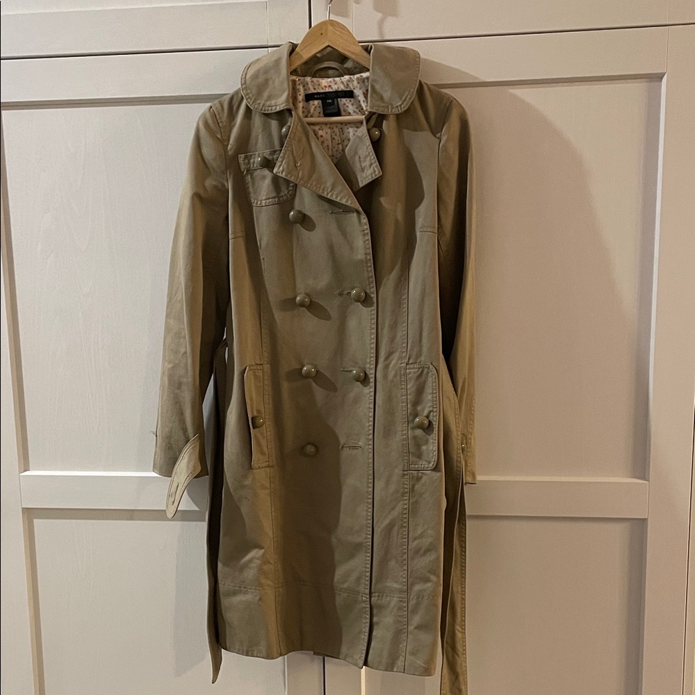Marc Jacobs Cream Beige Double-Breasted Trench Coat